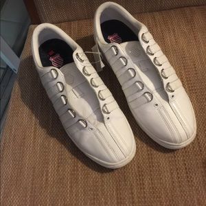 K-Swiss Women’s Retro VN Leather Sneaker Size 10